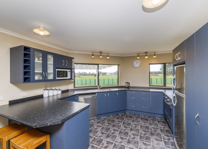  at 689 Makerua Road, Tokomaru, Palmerston North