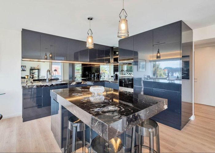  at 6/10 Tagalad Road, Mission Bay, Auckland
