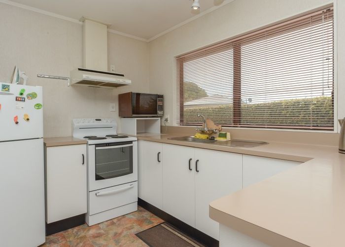  at 31 Rutherford Street, Chedworth, Hamilton