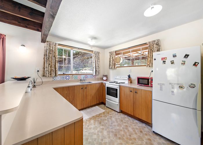  at 16B Greenstone Place, Fernhill, Queenstown