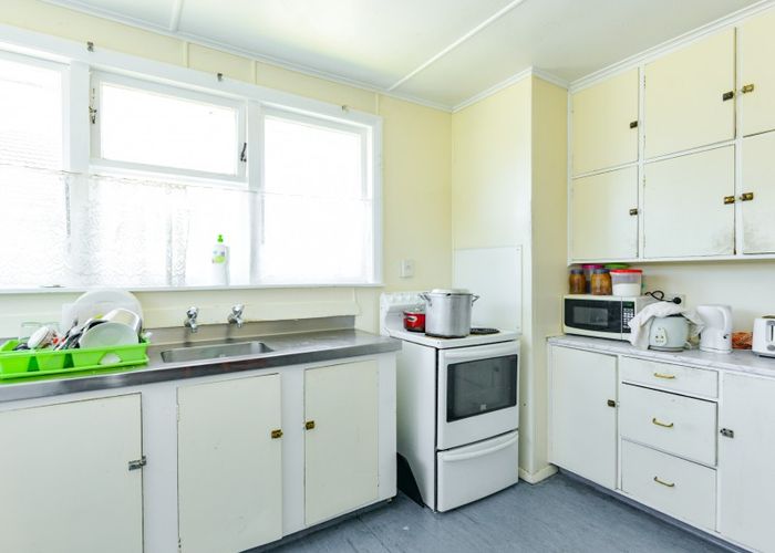  at 406 Huia Street, Camberley, Hastings