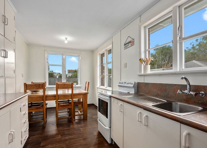  at 1172 Taita Drive, Taita, Lower Hutt