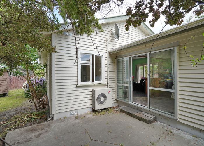  at 37 Lionel Street, Avonside, Christchurch