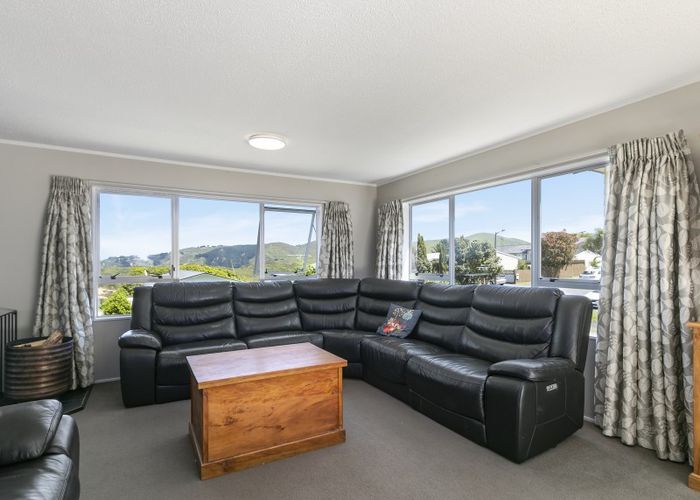  at 14 Kaitangata Crescent, Kelson, Lower Hutt