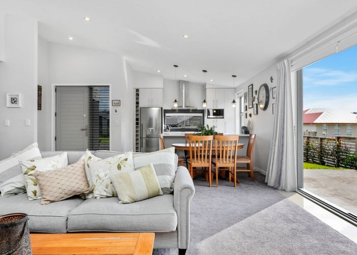  at 29 Rochfort Crescent, Pyes Pa, Tauranga