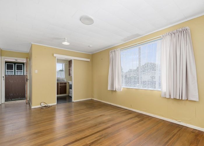  at 1A Owen Street, Belmont, Lower Hutt