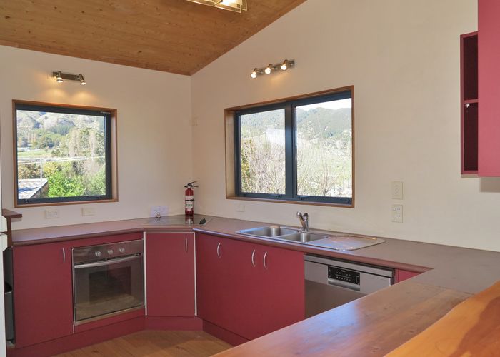  at 5A Selwyn Street, Pohara