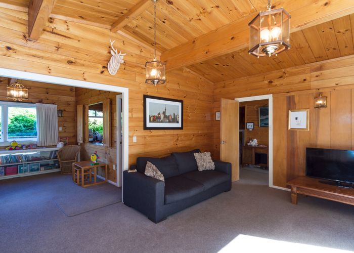  at 8 Highfield Place, Lynmore, Rotorua