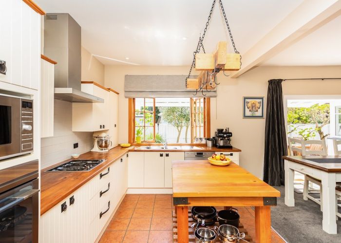  at 32 Bowenvale Avenue, Cashmere, Christchurch