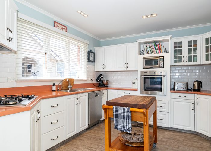  at 285 Church Street, West End, Timaru