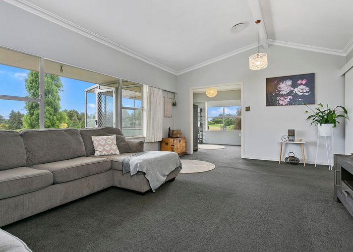 Free property data for 1753 Kihikihi Road, Te Awamutu homes.co.nz