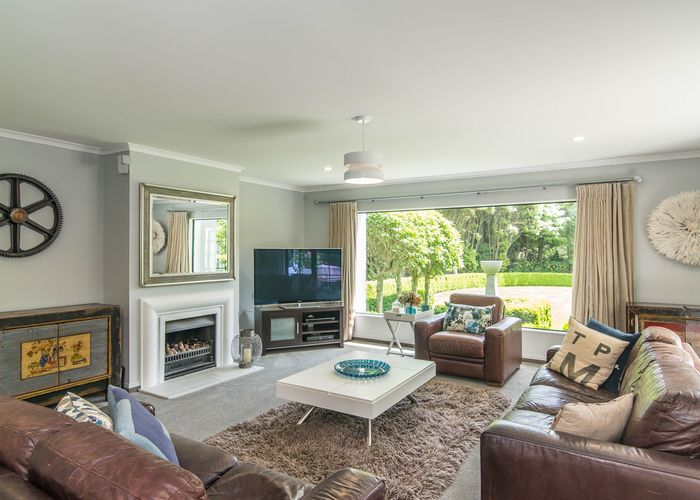  at 71 Woodburn Drive, Takapu Valley, Wellington