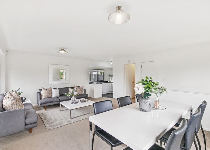  at 4A Ripon Crescent, Meadowbank, Auckland