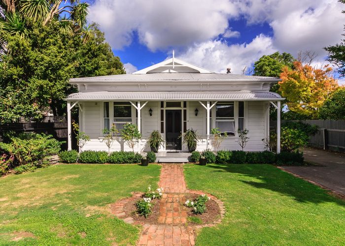  at 70 Linton Street, West End, Palmerston North