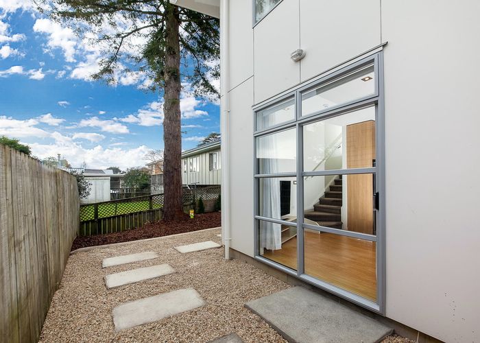  at 50E Eastdale Road, Avondale, Auckland