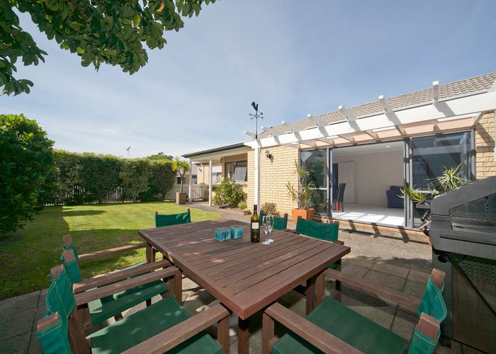  at 82L Alfred Street, Onehunga, Auckland