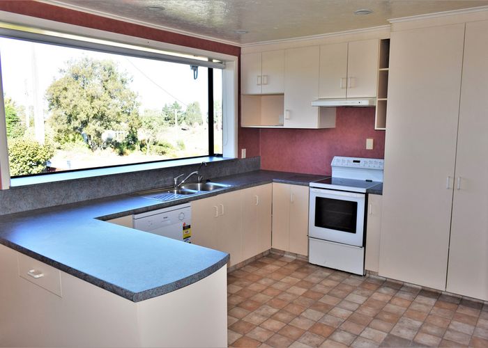  at 32 Awamoa Road, Holmes Hill, Oamaru