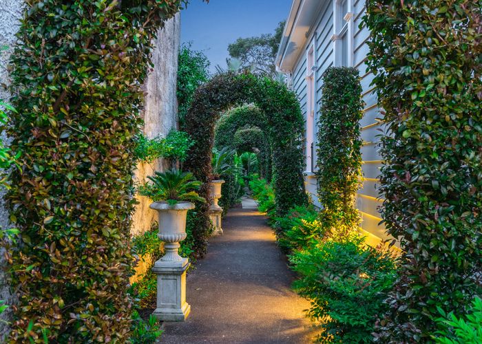  at 1 Hastings Parade, Devonport, Auckland