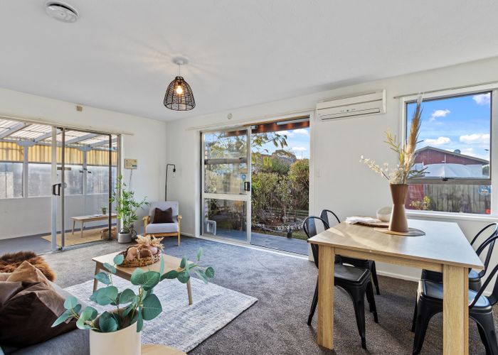  at 2/83 Hay Street, Bromley, Christchurch