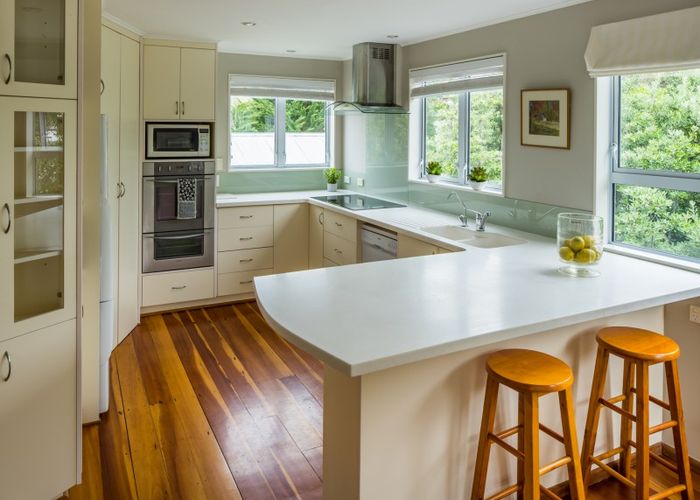  at 4 School Road, Plimmerton, Porirua