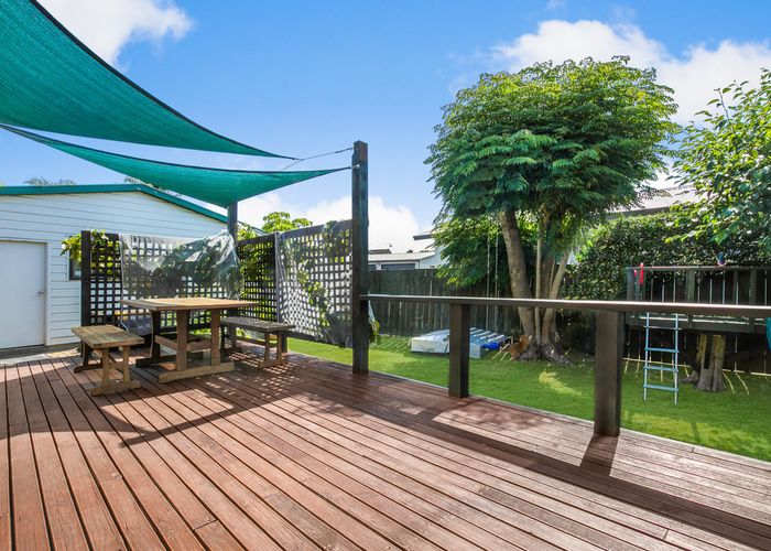 at 4 Hadley Wood Drive, Wattle Downs, Auckland