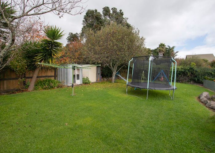  at 43 Rowesdale Drive, Ohauiti, Tauranga