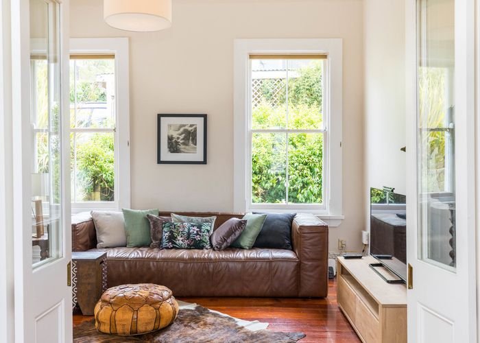  at 54 Portland Road, Remuera, Auckland