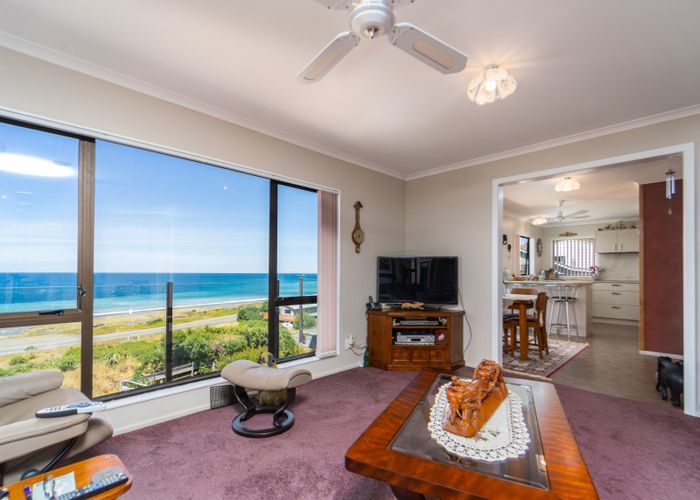  at 4 Ben Avon Grove, Featherston