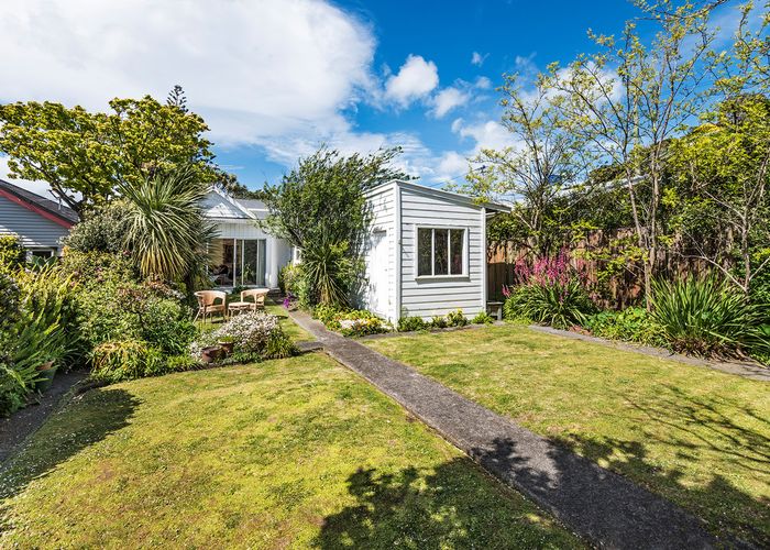  at 6 Childers Terrace, Kilbirnie, Wellington