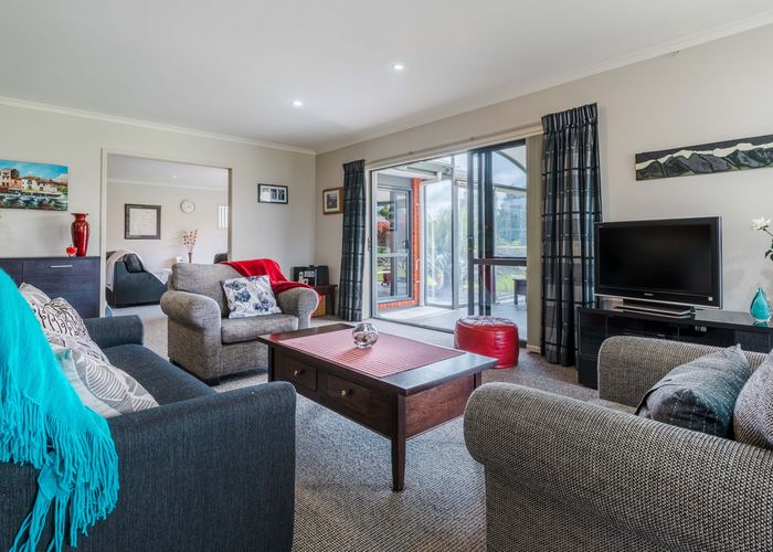  at 32B Koraha Road, Kumeu