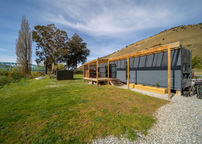  at 5585 Ettrick-Raes Junction Road, Millers Flat, Roxburgh
