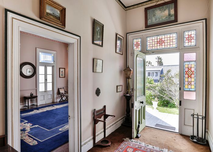  at 23 Hamilton Road, Herne Bay, Auckland