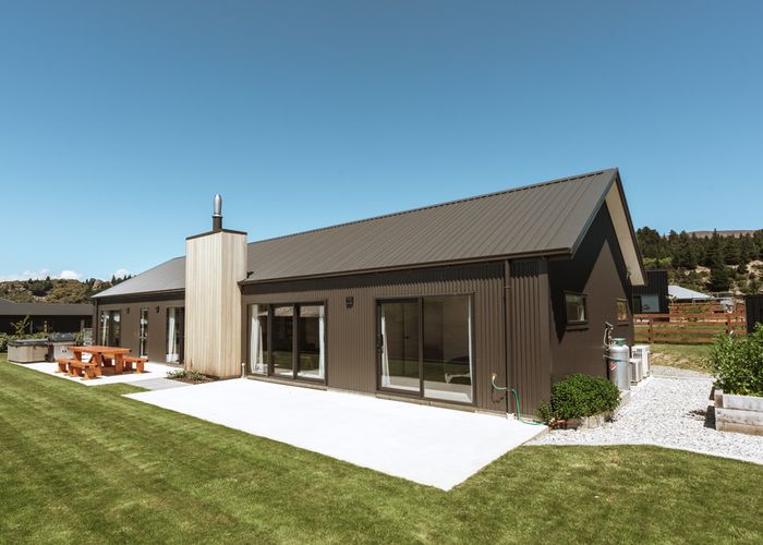  at 8 Cooper Crescent, Cromwell