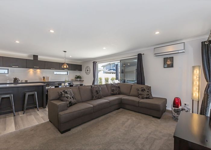  at 10 Buccaneer Court, Gulf Harbour, Whangaparaoa