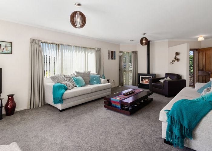  at 24 Carter Drive, Pomare, Rotorua