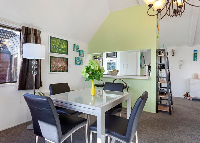  at 6/3 Karitane Drive, Cashmere, Christchurch