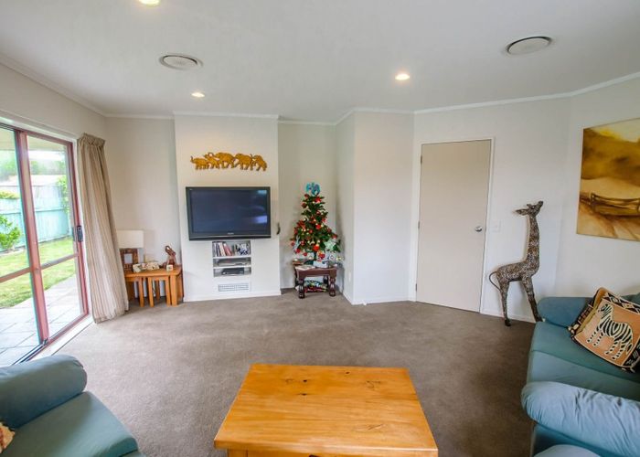  at 17 Sunburst Court, Paraparaumu Beach, Paraparaumu