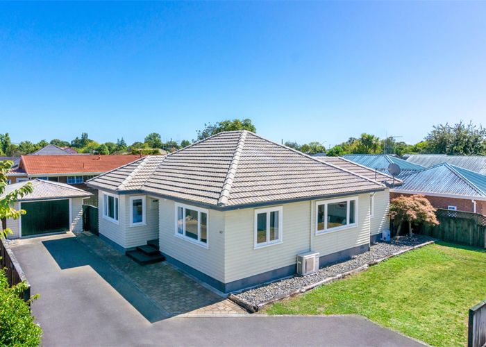  at 167 Clarkin Road, Fairfield, Hamilton