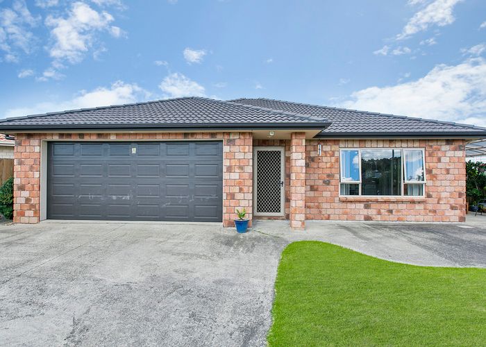  at 6 Crows Road, Swanson, Auckland