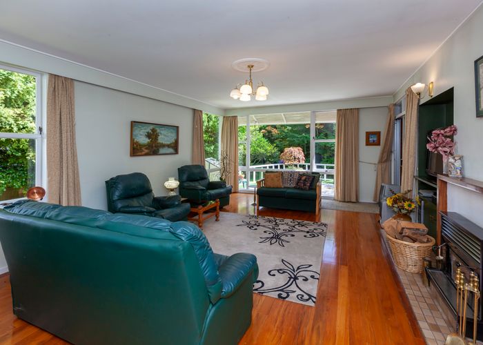  at 209 Main Road North, Otaihanga, Paraparaumu