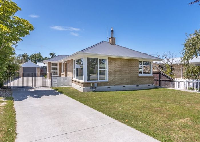  at 18 Eglinton Street, Avondale, Christchurch