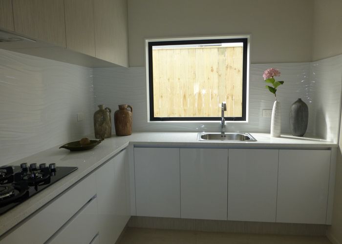  at 123 Thomas Road, Flat Bush, Auckland