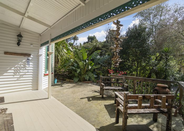  at 135 Wairere Road, Waitākere, Auckland