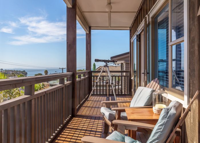  at 10 Rishworth Avenue, Stanmore Bay, Whangaparaoa