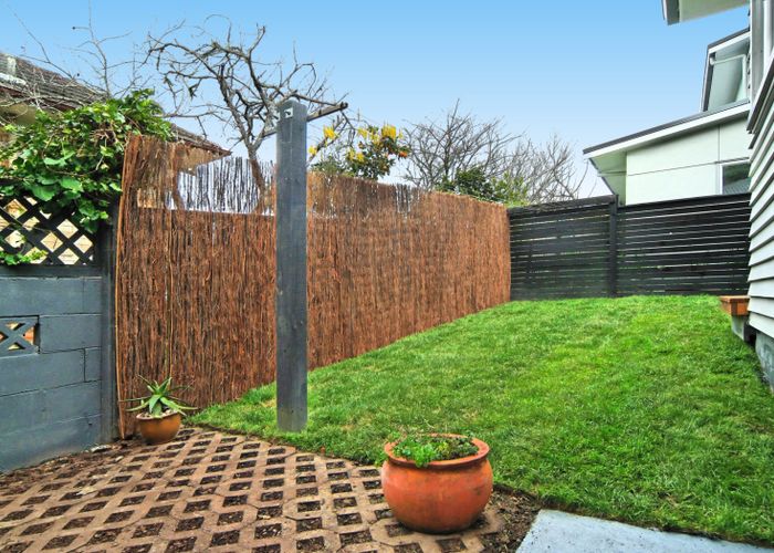  at 44 Alverston Street, Waterview, Auckland