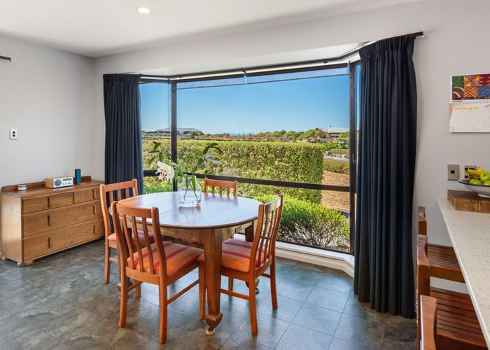  at 8 Edgewater Place, Blenheim