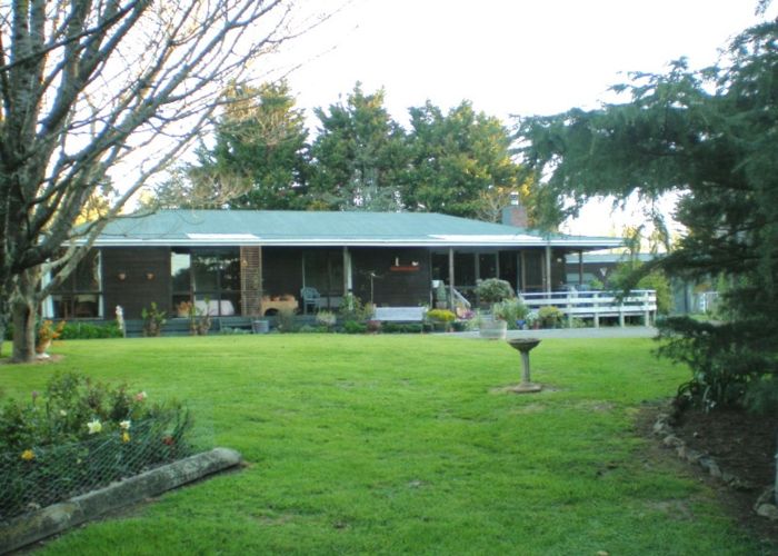  at 44 Williams Road, Tokomaru