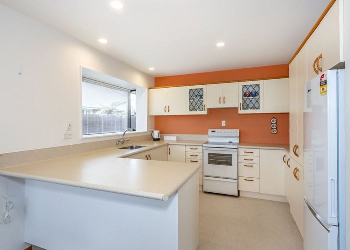  at 12A Chardale Street, Avondale, Christchurch