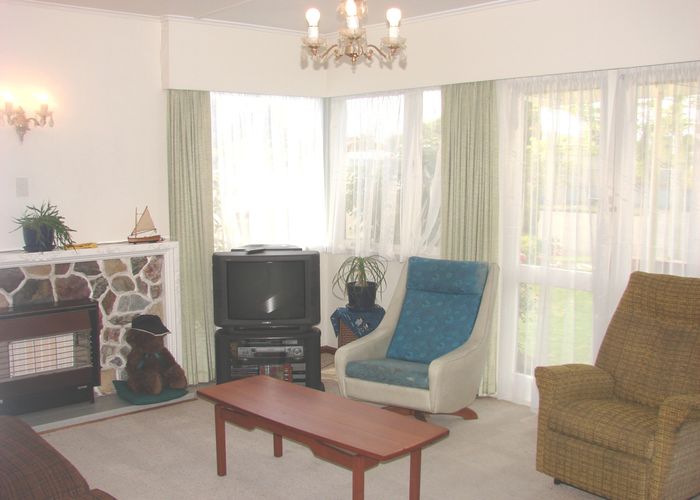  at 8 Shetland Place, Westbrook, Palmerston North
