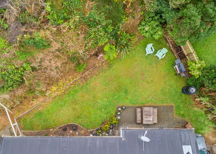  at 42 Rembrandt Avenue, Tawa, Wellington